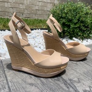 Gianni Bini Patent Leather Wedges 6